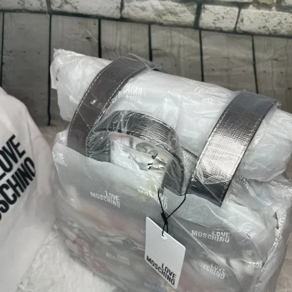 LOVE MOSCHINO White Graffiti Leather Backpack - Picture 8 of 15